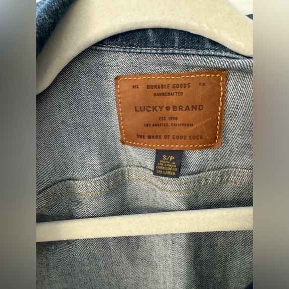 Women’s Jean jacket - Picture 2 of 2